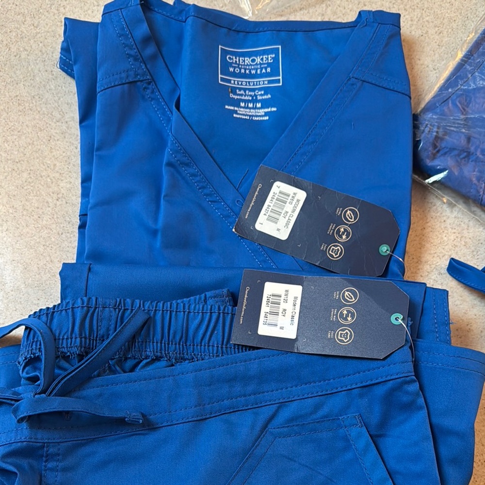 Cherokee Workwear Blue Scrub Set